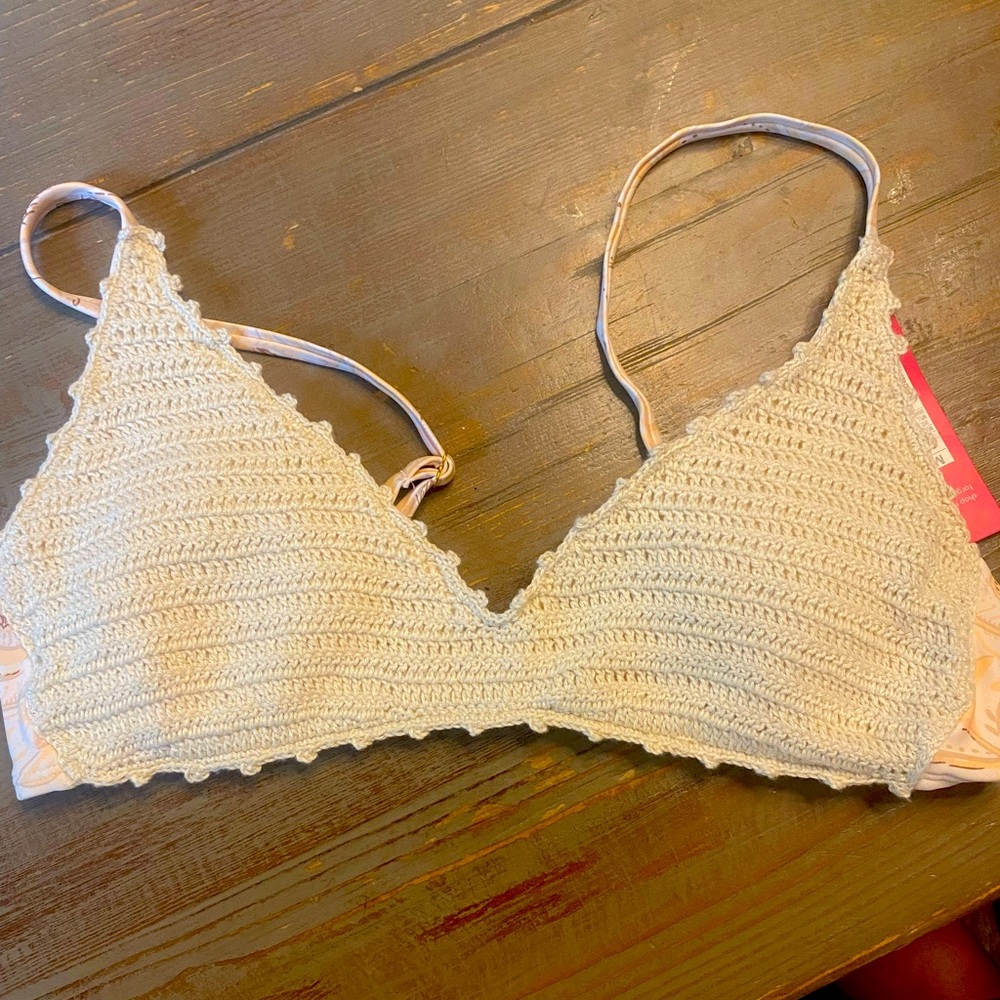 NWT Target Xhilaration Crocheted swimsuit bikini top